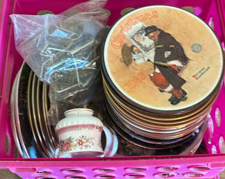 Lot 172: Norman Rockwell decorative plates collection