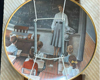Lot 143: Norman Rockwell Limited Edition Decorative Plates Set