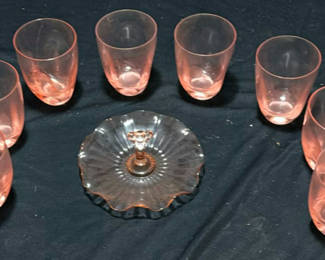 Lot 49: Pink glassware with pedestal dish and tumblers