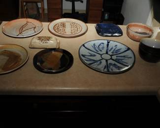 SIGNED STUDIO POTTERY