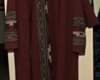 CLOTHING RUANA