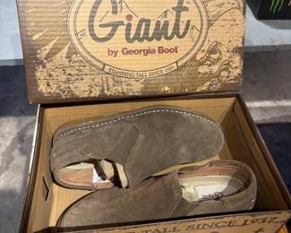 Giant Georgia Boots - NIB - Men's Size 8.5