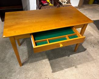 Wooden Desk w/ Drawer