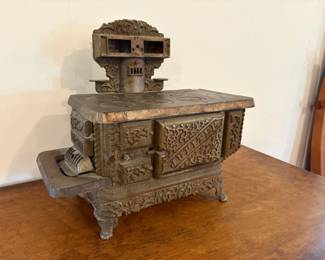 Complete - Jupiter Metal Children's Kitchen Cook Stove