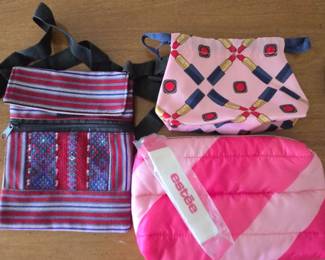 handmade Peruvian Andean chuspa bag woven from wool in red and blue tones