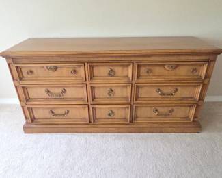 Lot #225 - Vintage United Furniture Corporation Solid Wood Dresser Chest with Ornate Brass Hardware and Classic Detailing