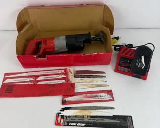 Milwaukee 18V Sawzall Reciprocating Saw Kit w Charger, Case Blades