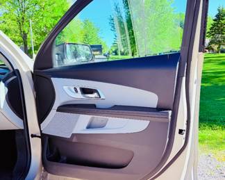 2012 Chevrolet Equinox - 146,576 miles - clean title - runs well