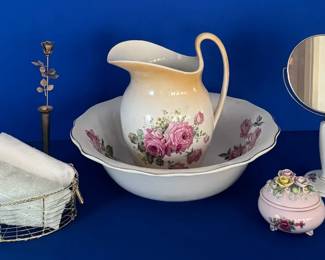 Hollinshead Kirkham Vintage Shabby Chic Vanity Wash Basin Collection