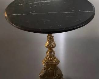 Elegant Neoclassical Pedestal Table