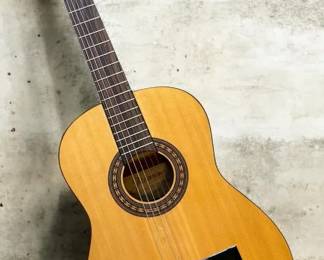 Jasmine by Takamine JS341 34 Size Classical Acoustic Guitar w Gig Bag