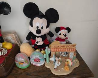 Disney - Mickey & Minnie Mouse