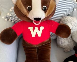 Vintage BUCKY BADGER