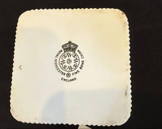 Royal Worcester Fine Bone China Trinket Dish with Floral Motif fourth image