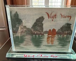 Vietnamese Sand Art Scene Nha Trang Hong Chao Sea second image