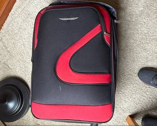 Travelpro Bold Series Expandable Rollaboard Luggage