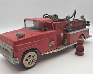 1960s Tonka 5 Suburban Pumper Firetruck Pressed Metal