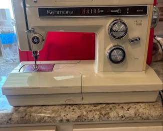 vintage Kenmore SEARS Sewing Machine With Case and accesories