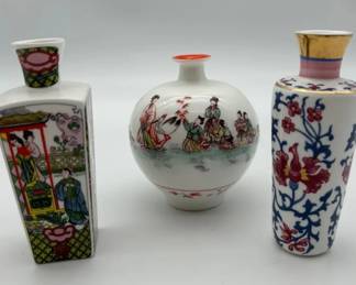 Set of 3 Asian Decorative Porcelain Vases Floral Motif