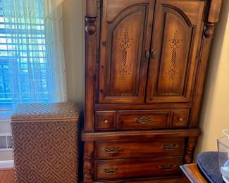 Armoire