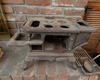 Vintage cast iron toy stove