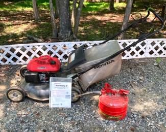 2004 Honda Harmony, 3 Speed, SelfPropelled push mower, standard rear bagger, Red Vintage gas can