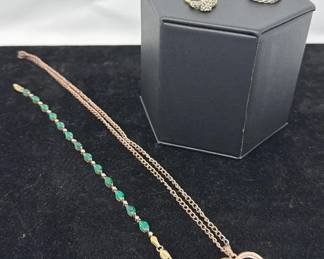 10 K Gold Bracelet With Green Gems, 14 K Rings And More