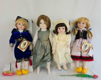 Geppeddo Dolls
