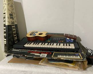 Yamaha PS140 Keyboard, Ukulele Jr, And More