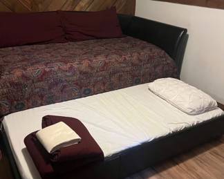 Twin trundle bed excellent cond $179.with mattresses