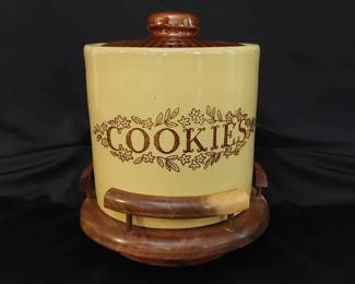 Vintage Monmouth USA Cookie Jar Stoneware With Wooden Lazy Susan Base