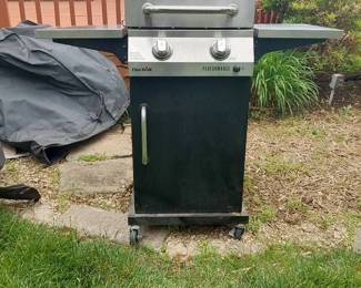 CharBroil Performance Propane Grill