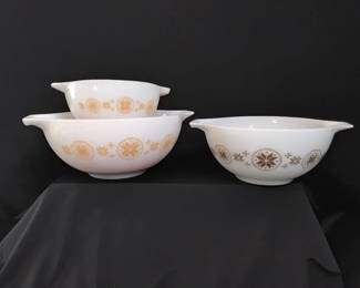 Vintage Pyrex Town And Country Bowls