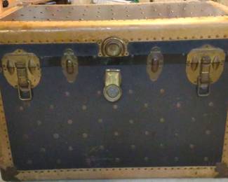 Vintage Flat Top Steamer Trunk Chest
