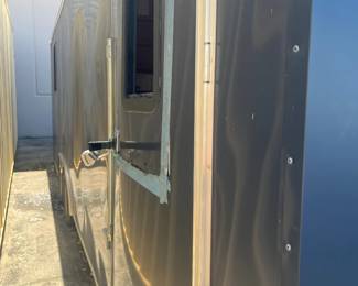 2020 Eagle Cargo 8.5' x 24' Enclosed V-Nose Trailer – Tandem Axle, 7000 LB GVWR