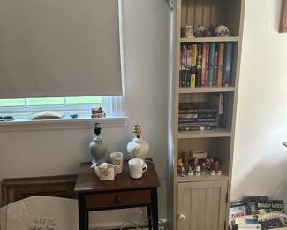 FURNITURE SIDE TABLE LINEN CABINET