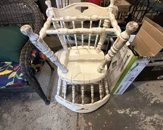 FURNITURE TWO WHITE WOOD CHAIRS