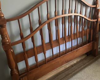 FURNITURE FULL SIZE BED FRAME II