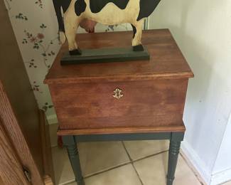 SMALL STORAGE CABINET WOODEN COW DECOR