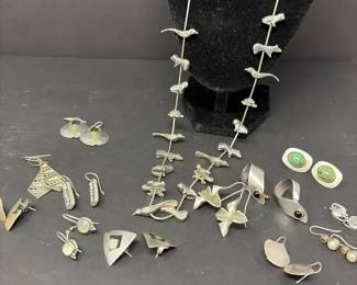 Silver jewelry lot