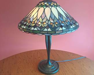 Tiffany Style Stained Glass Table Lamp