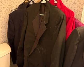 MENS SUIT COATS