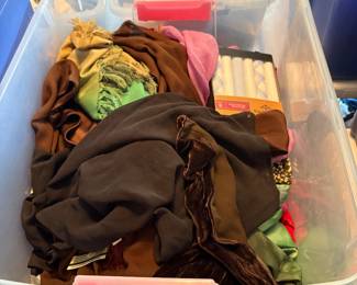 FASHION SCARVES