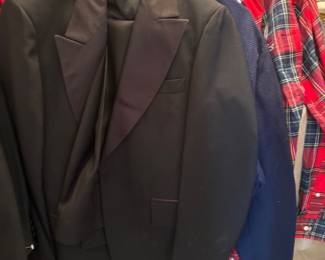 MENS SUIT COATS