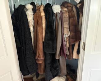 FUR STOLES, JACKETS, & COATS