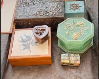 Picture of boxes