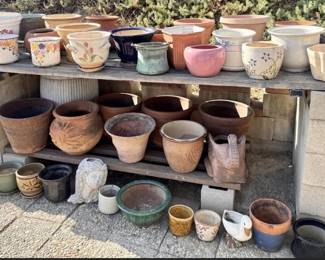 picture of pots