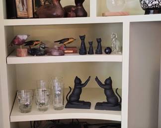 Carved Wood Ducks, The Swiss Family Robinson (fair) Hans Brinker 1926 (good), Cast Iron Cat Bookends, Samsung DVD/VHS, Niles Audio