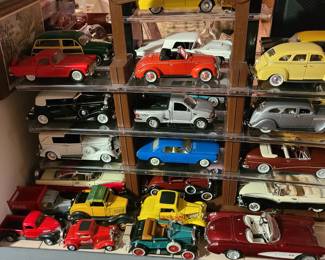 Die-cast classic cars multiple scales