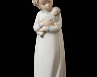 Nao by Lladro "Girl in Nightdress with Doll" Porcelain Figurine